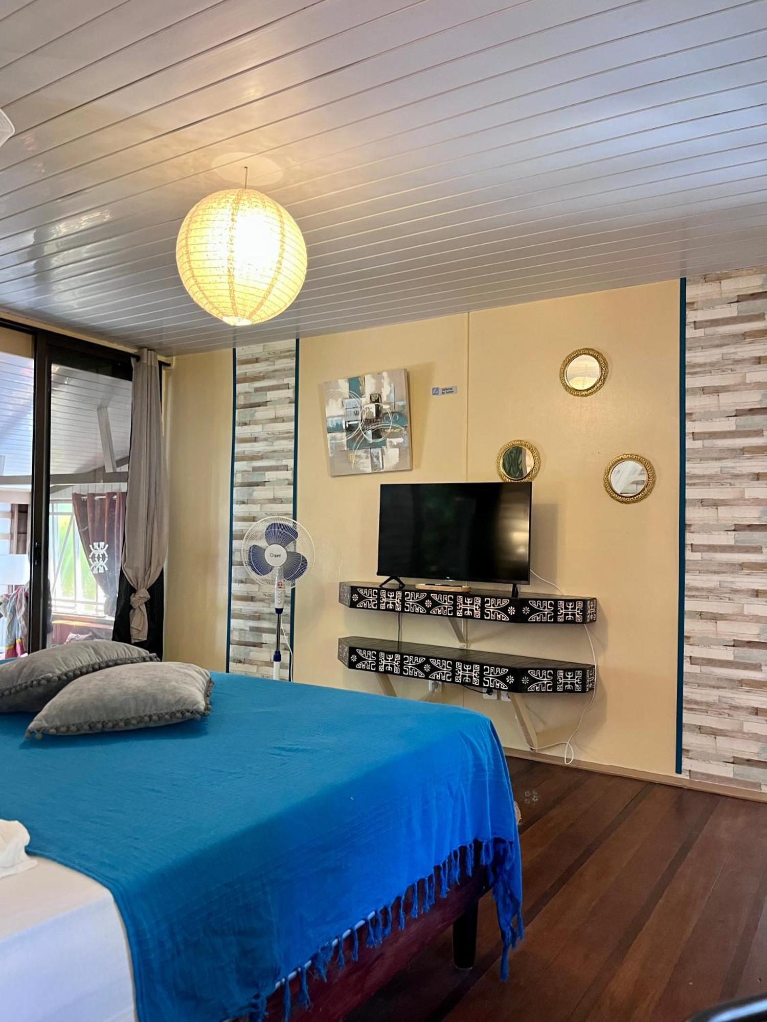 Faaora Lodge, Little Paradise Haapiti Bagian luar foto